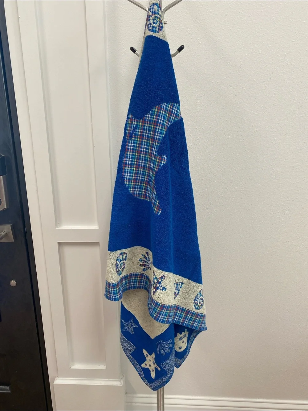 Vtg Beach Towel Dolphin Blue Plaid  Seashells Accent Nautical Cotton Beach Towel